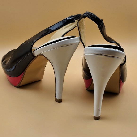 heels - Picture 3 of 5